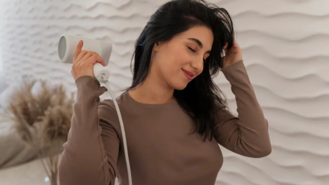 Haircare Tips for Dry Hair 2026: How to Restore Moisture and Shine Easily